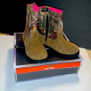 Game winner camo wellington boots